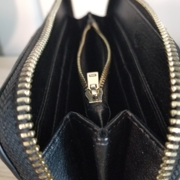 Indigo Women's Black Wallet - Picture 3 of 5